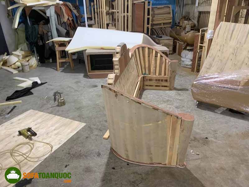 khung ghế sofa gỗ tân cổ điển