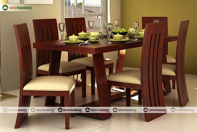 Bộ bàn ghế ăn gỗ sồi đỏ của chúng tôi sẽ mang đến cho bạn cảm giác ấm cúng và gần gũi hơn trong buổi ăn tối. Với chất liệu gỗ đẹp mắt và chất lượng tốt nhất, chúng tôi cam kết mang đến cho bạn một sản phẩm đáng để sở hữu. Hãy xem hình ảnh liên quan và cảm nhận sự đẹp mắt từ sản phẩm nhé!